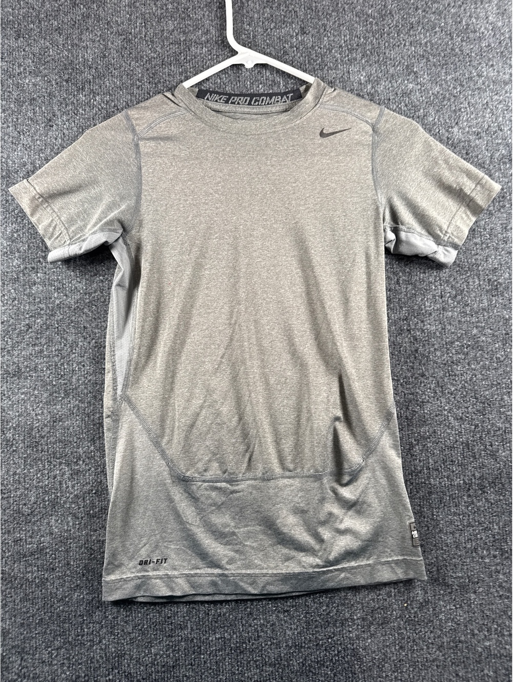Nike Pro Combat Dri-FIT Mens Compression Shirt xl Gray Short Sleeve
